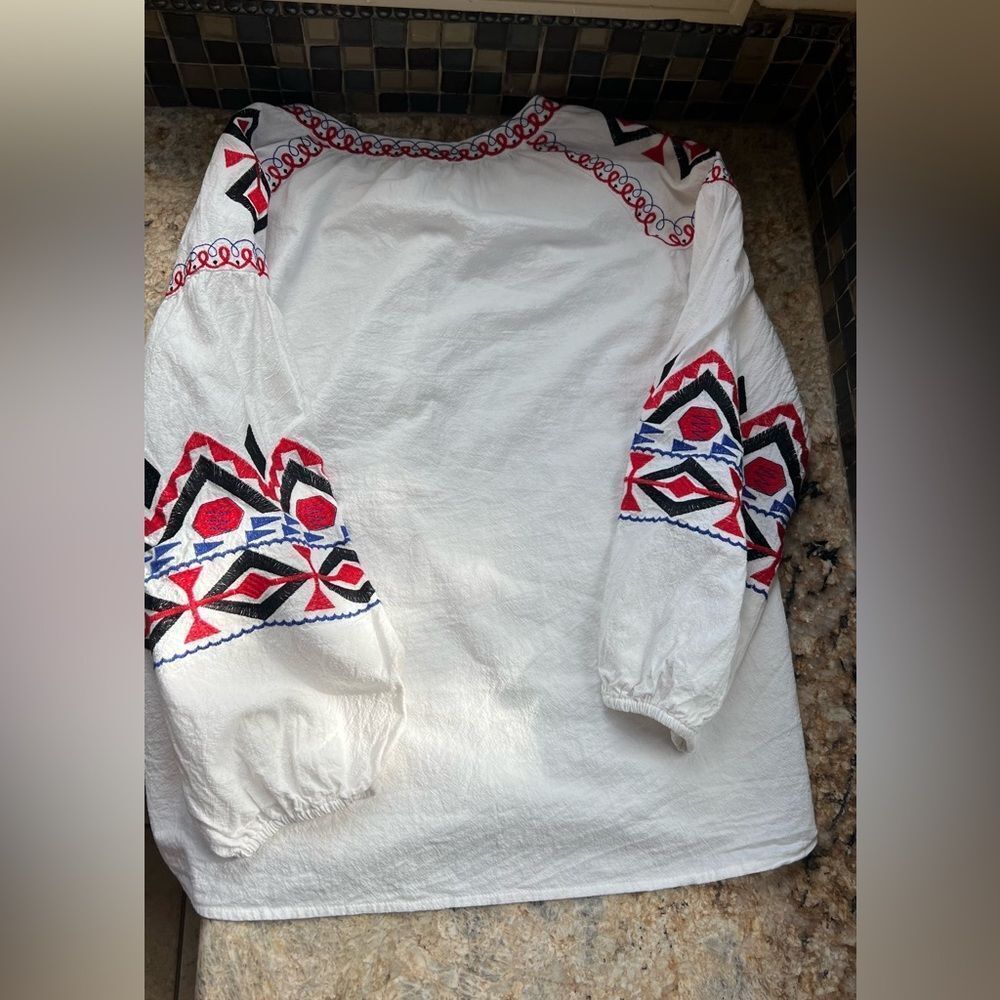 Embroidered Boho long sleeve peasant top - Picture 4 of 8